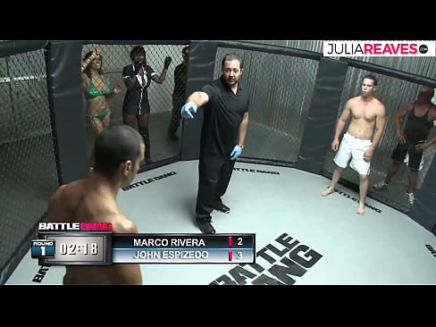 ❤️ Ultimate Fighter akimtosa msichana nambari baada ya pigano ulingoni ❤️❌ ❤